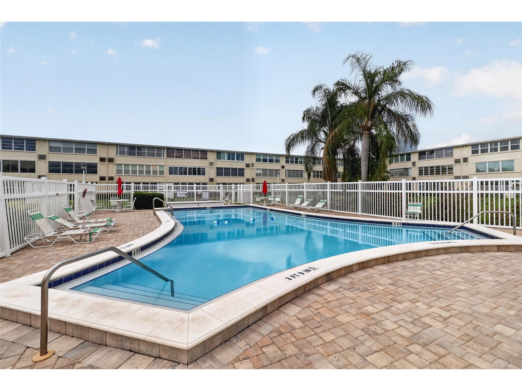 951 79th Avenue N #115 Saint Petersburg FL 33702 TB8521336 image41