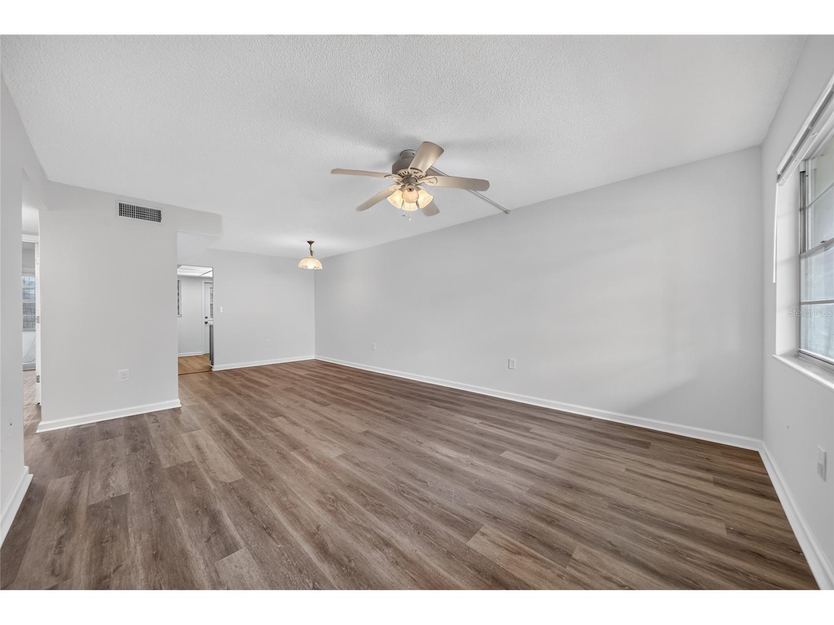 951 79th Avenue N #115 Saint Petersburg FL 33702 TB8521336 image6