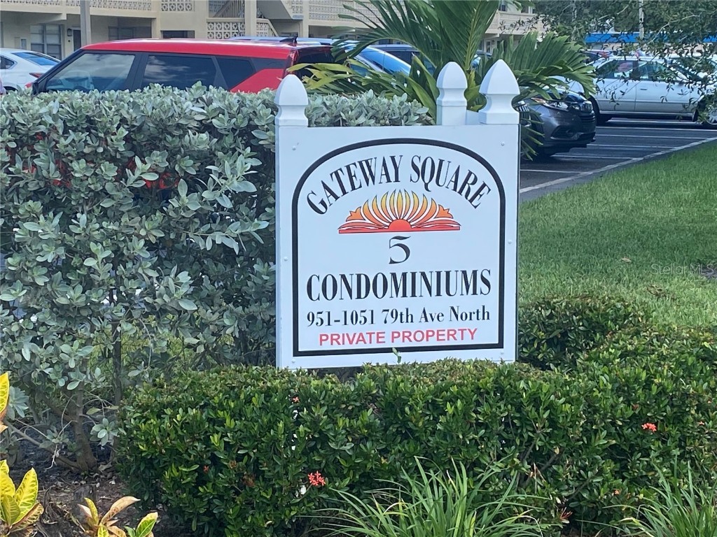 951 79th Avenue N #316 Saint Petersburg FL 33702 U8140529 image1