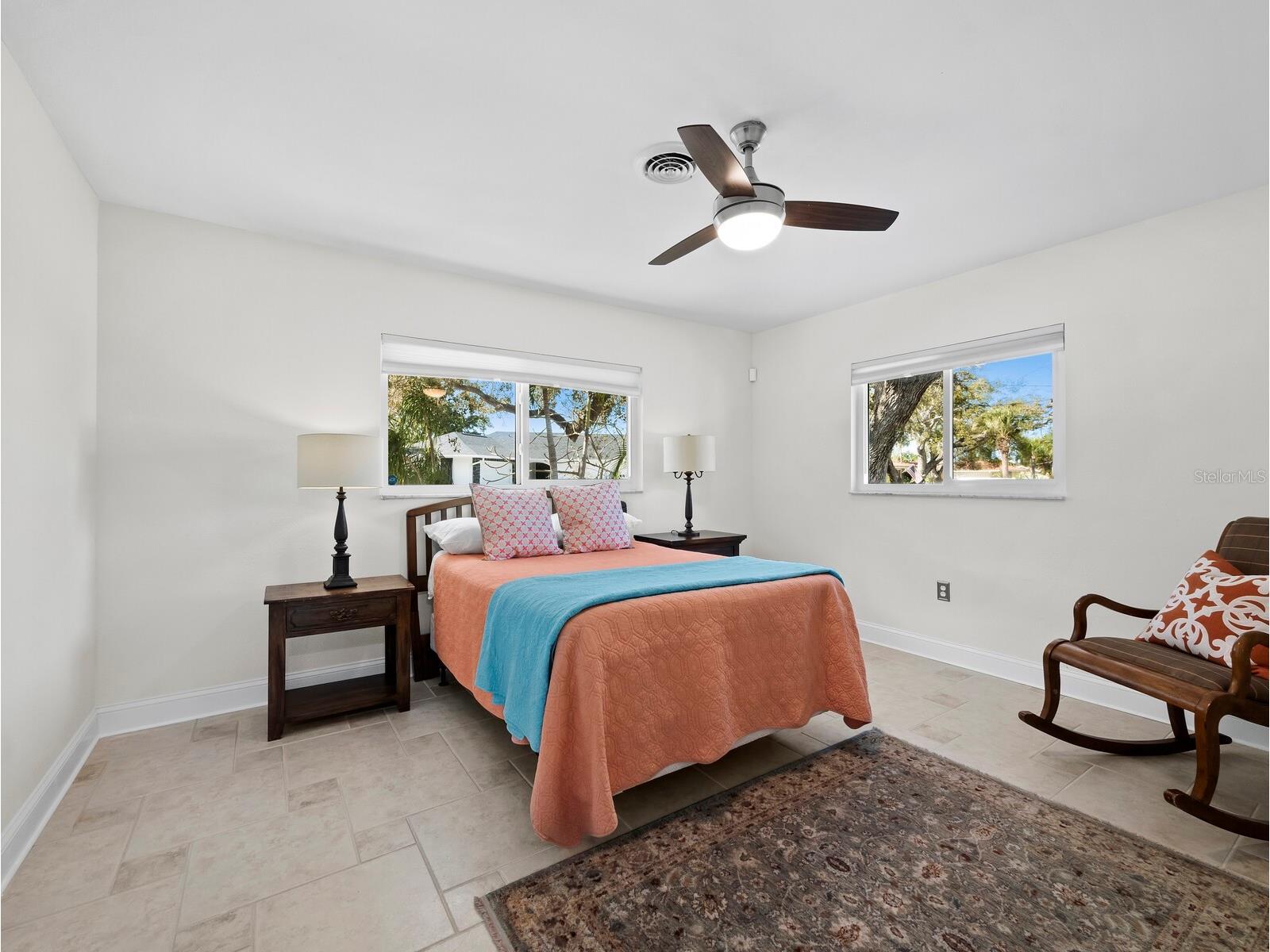 951 Contento St. Siesta Key FL 34242 - GRAND CANAL A4684955 image25