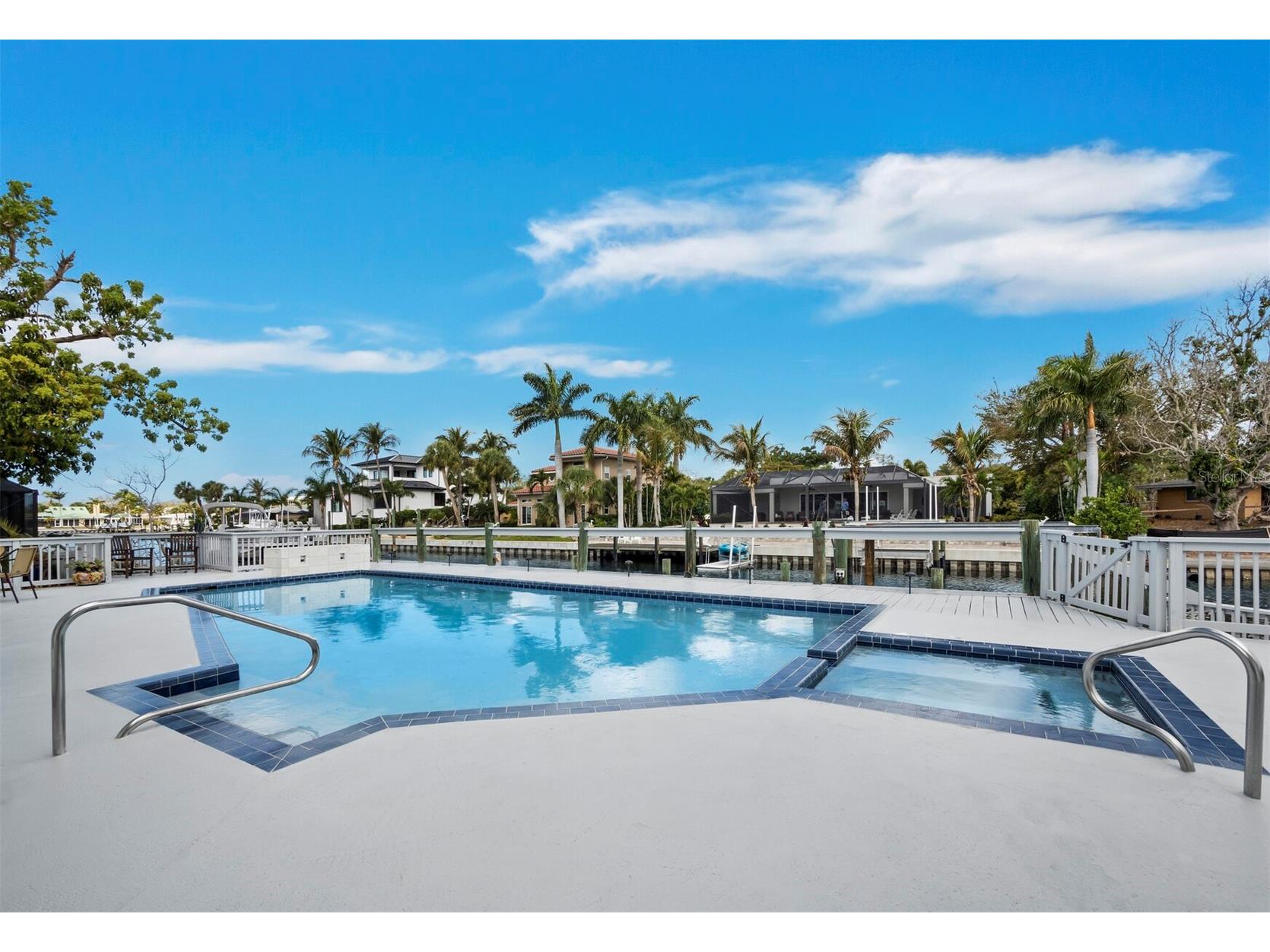 951 Contento St. Siesta Key FL 34242 - GRAND CANAL A4684955 image31