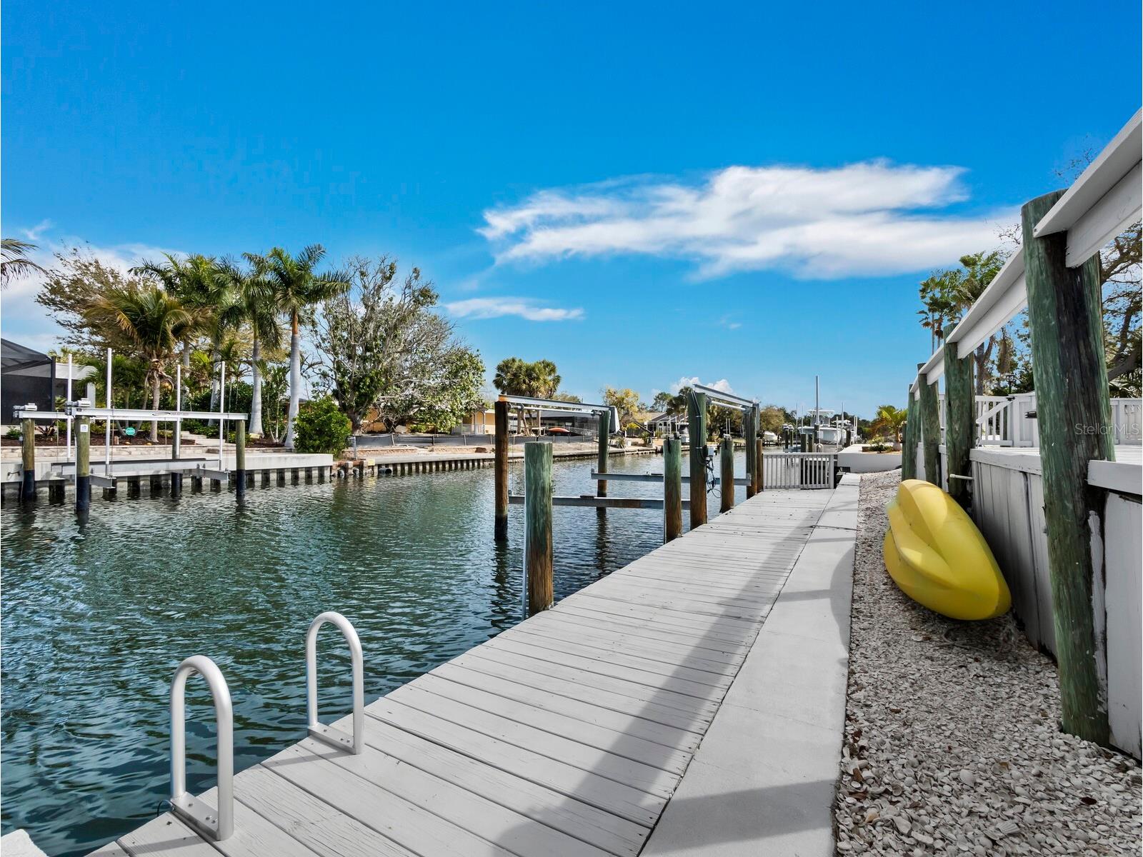 951 Contento St. Siesta Key FL 34242 - GRAND CANAL A4684955 image35