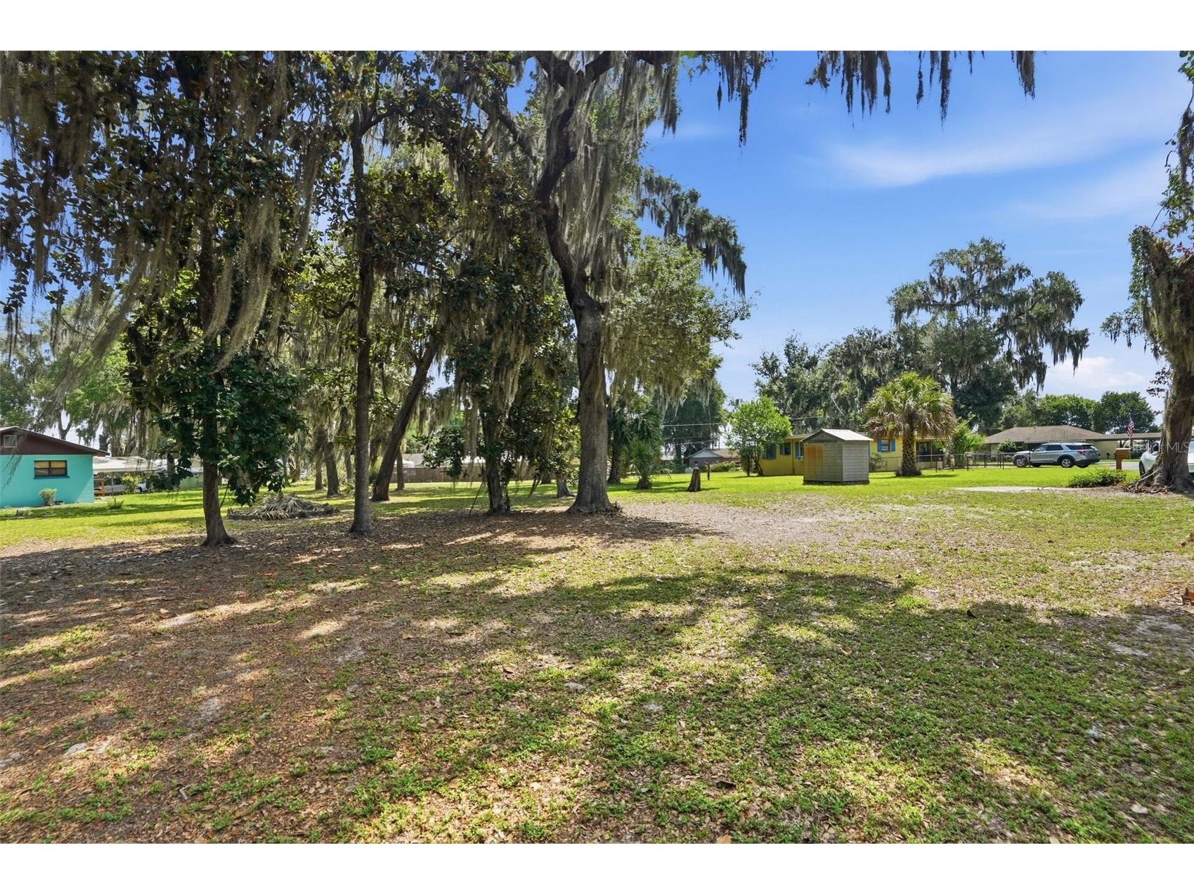 951 Cr 453 Lake Panasoffkee FL 33538 W7886067 image34