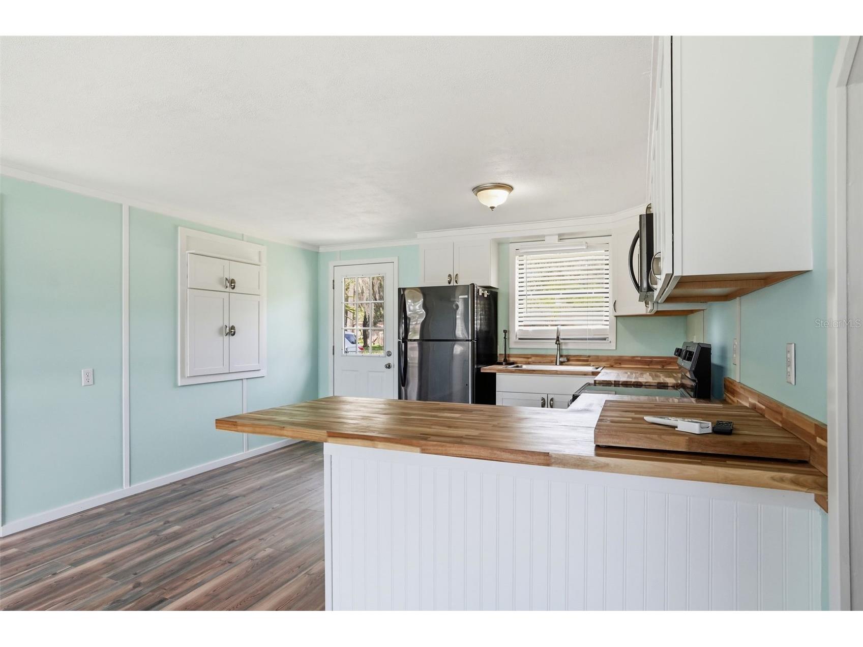 951 Cr 453 Lake Panasoffkee FL 33538 W7886067 image9