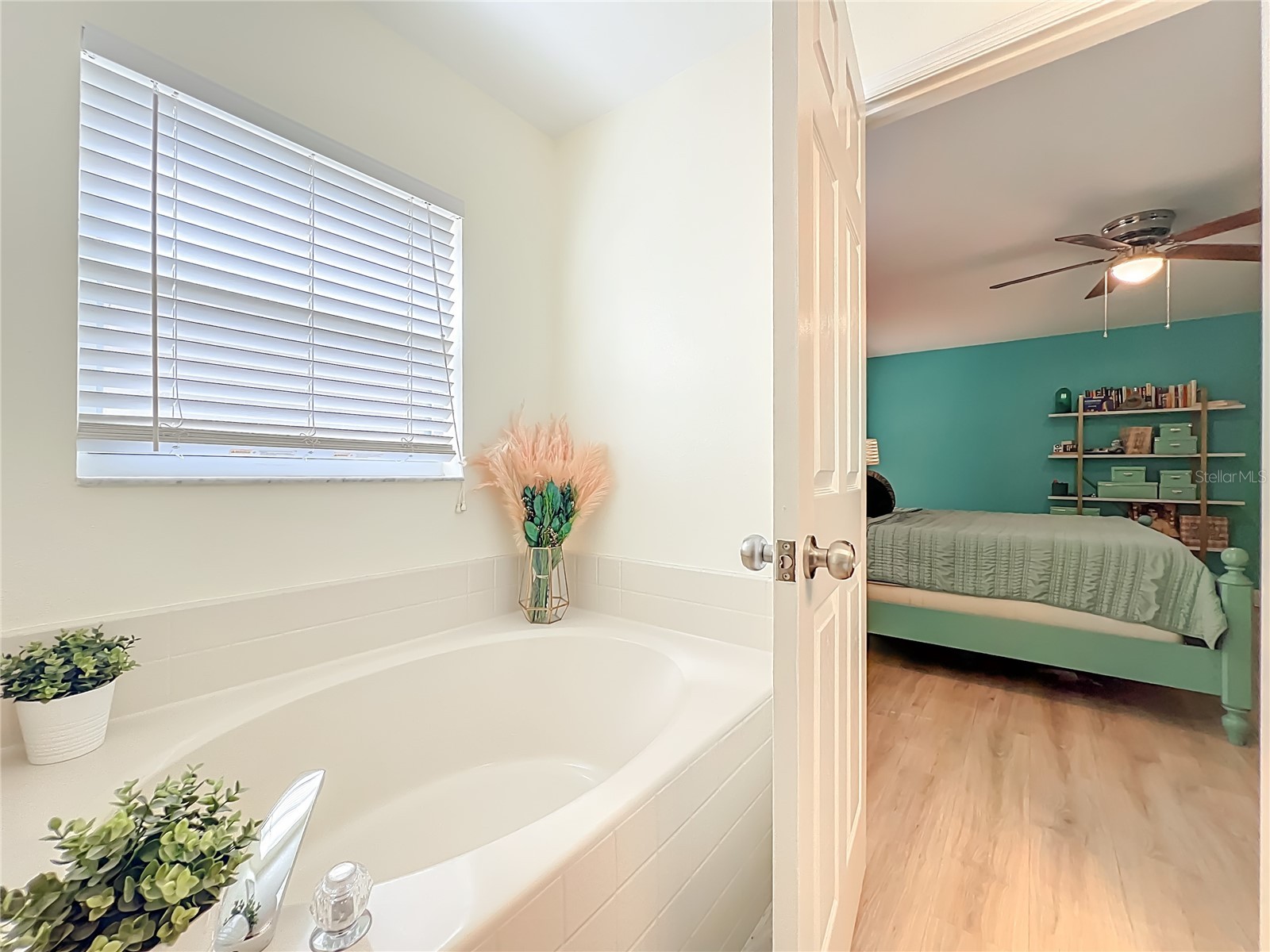 951 Crystal Bay Lane Orlando FL 32828 O6401404 image36