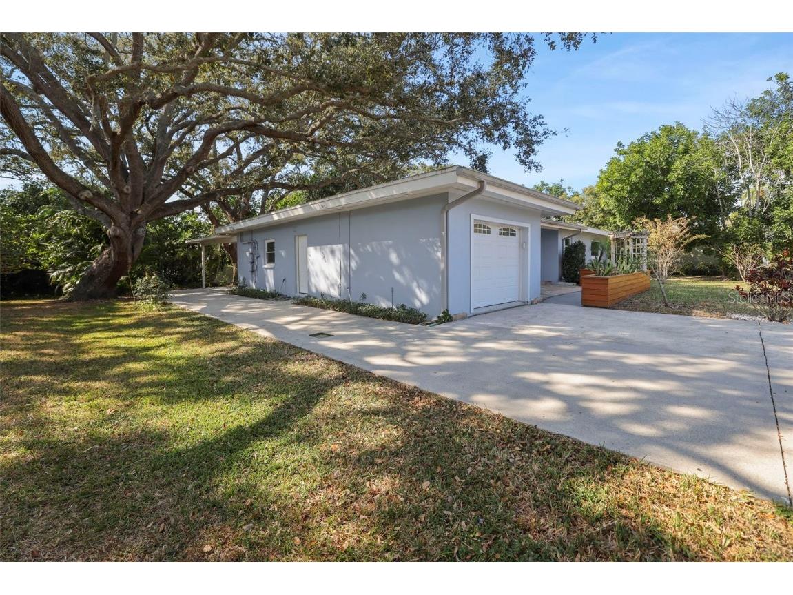 951 Greenway Avenue Dunedin FL 34698 TB8454209 image27