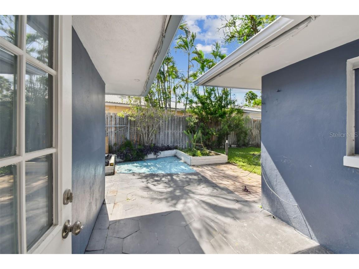 951 Lantana Avenue Clearwater Beach FL 33767 TB8410985 image20