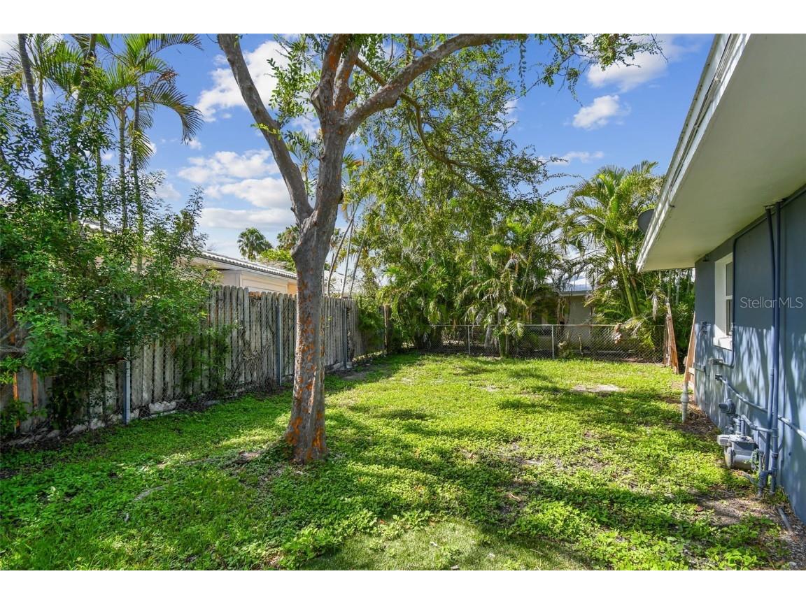 951 Lantana Avenue Clearwater Beach FL 33767 TB8410985 image22