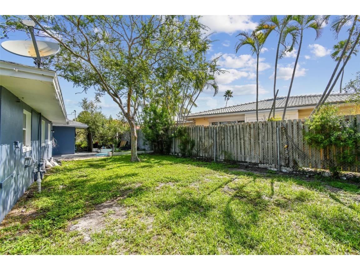 951 Lantana Avenue Clearwater Beach FL 33767 TB8410985 image23