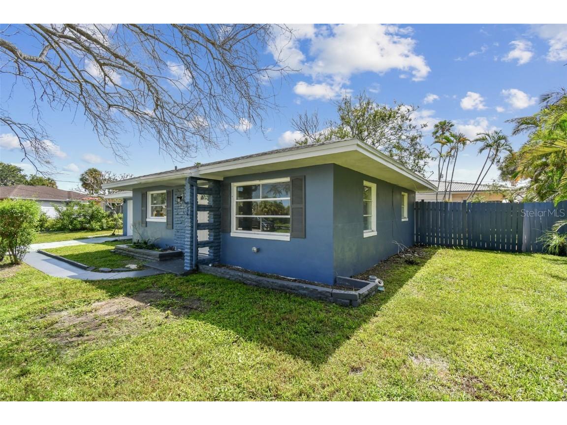 951 Lantana Avenue Clearwater Beach FL 33767 TB8410985 image29