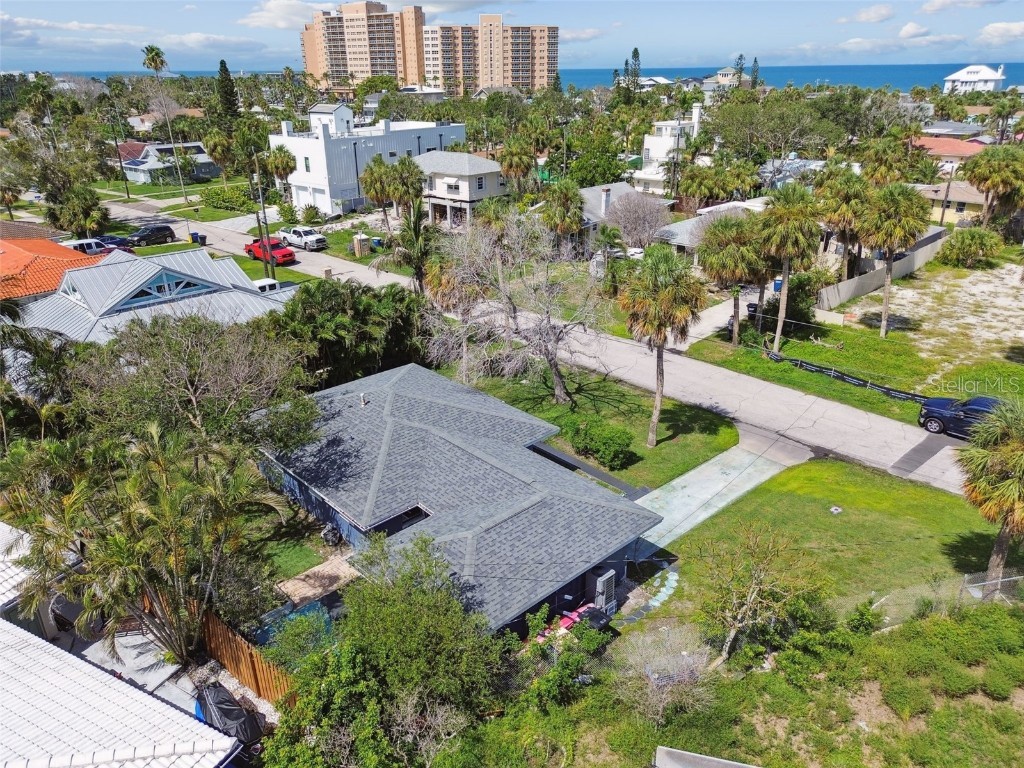 951 Lantana Avenue Clearwater Beach FL 33767 TB8410985 image35