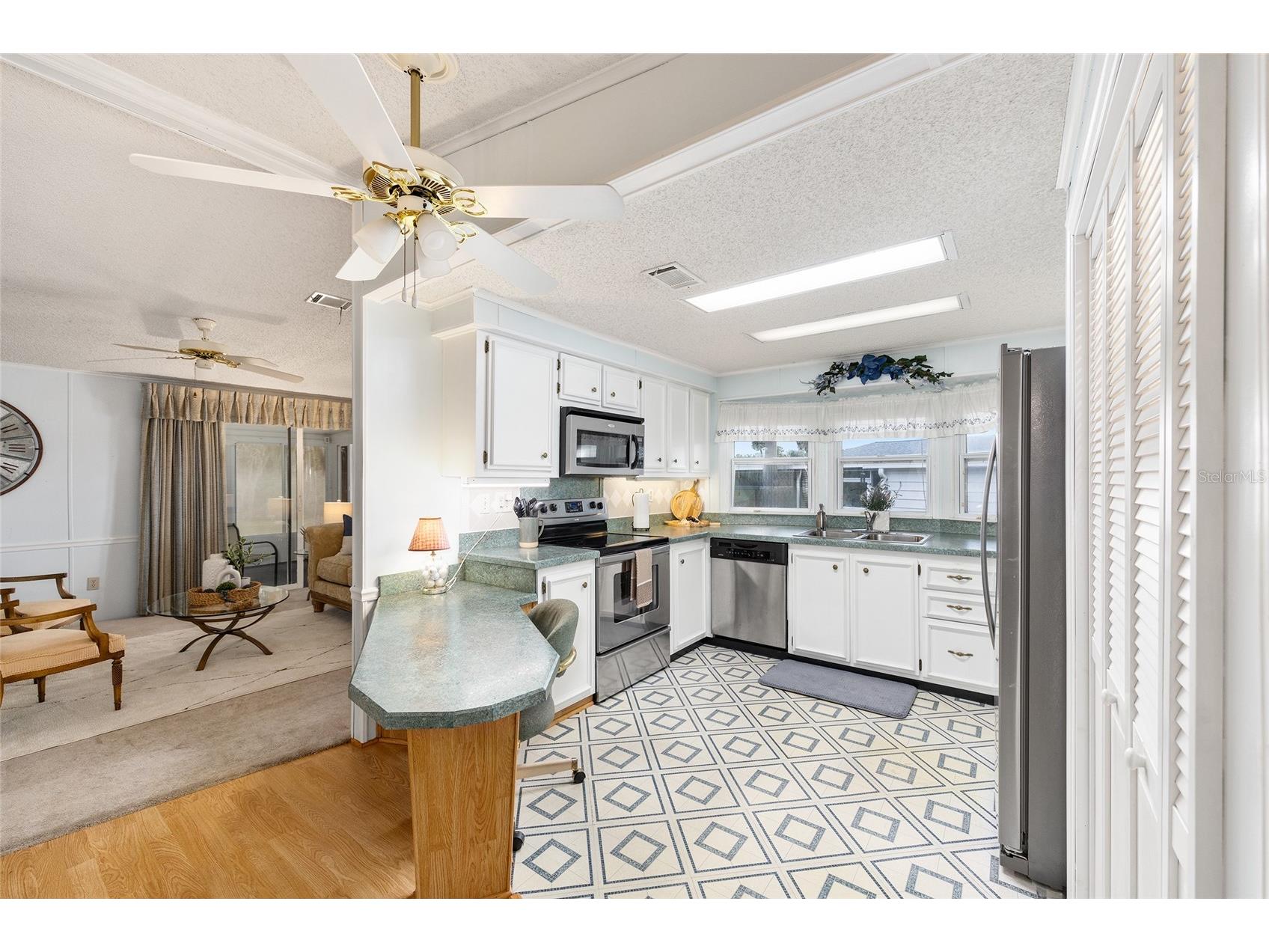 951 Oleander Street Lady Lake FL 32159 OM724813 image9