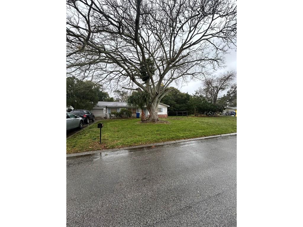 951 Orangeview Drive Largo FL 33778 U8232017 image1