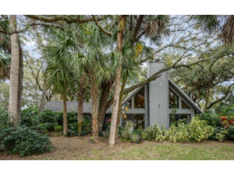 951 Pembroke Avenue NE Palm Bay FL 32907 J985342 image1