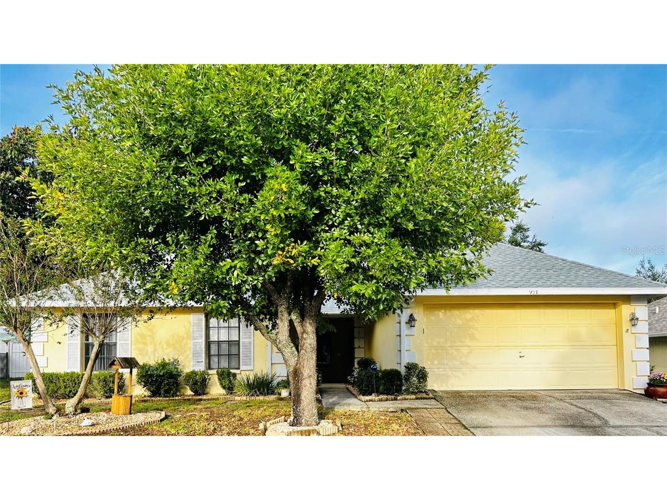 951 Sandywood Drive Brandon FL 33510 T3494520 image1