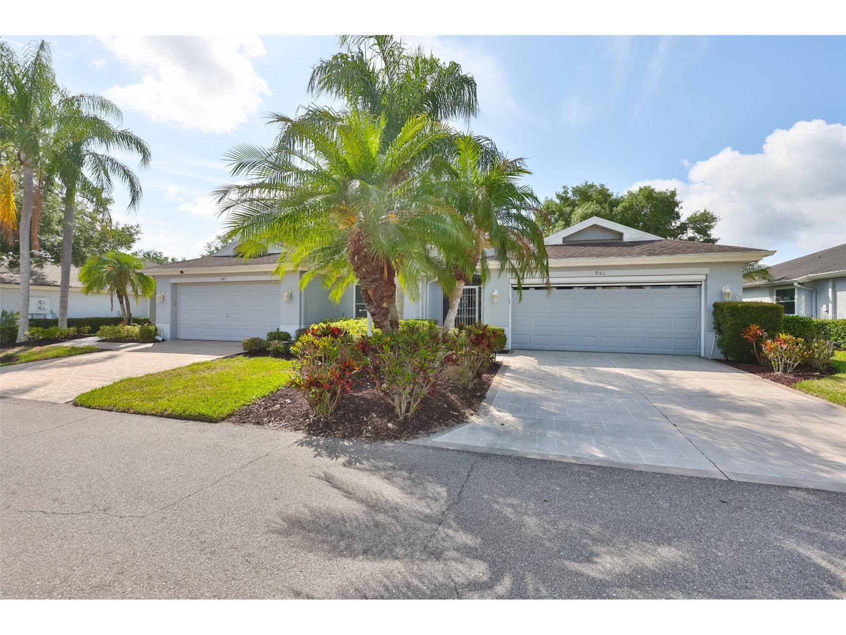 951 Villeroy Greens Drive Sun City Center FL 33573 TB8510267 image2