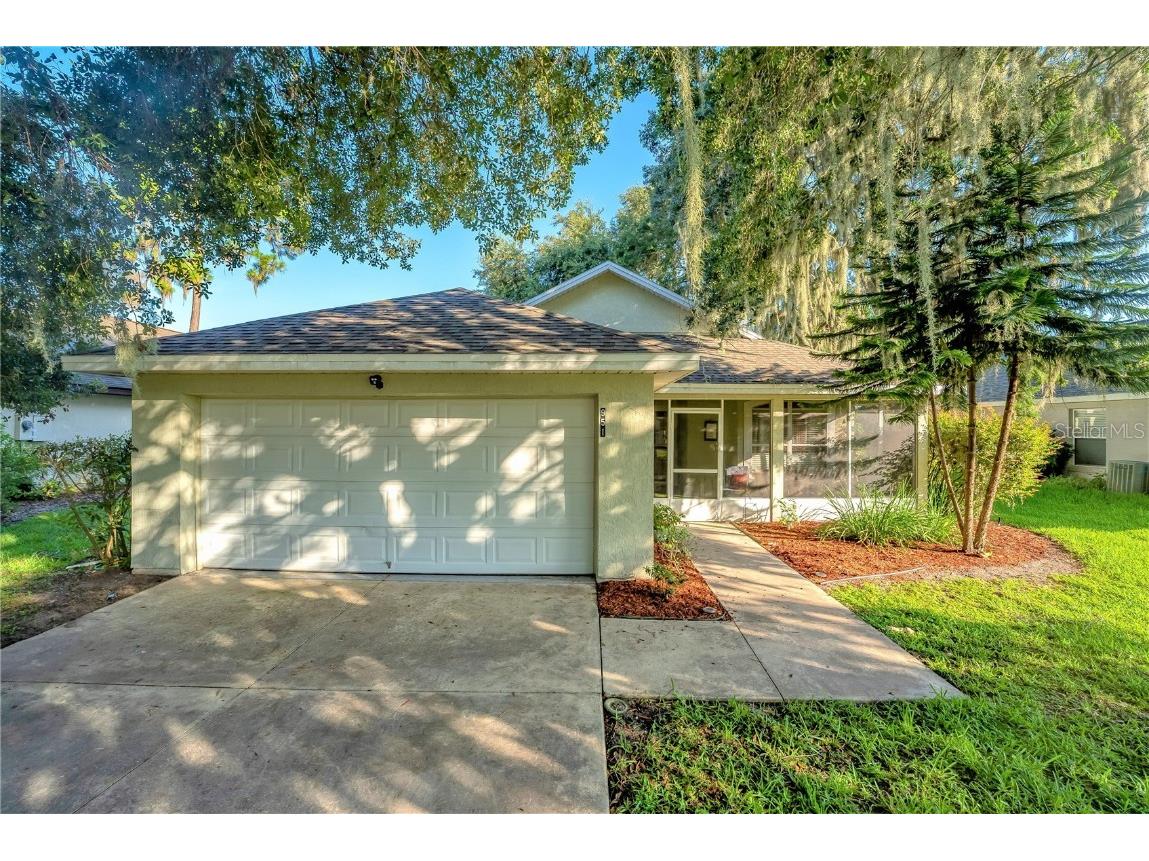 951 Vindale Road Tavares FL 32778 G5070895 image1