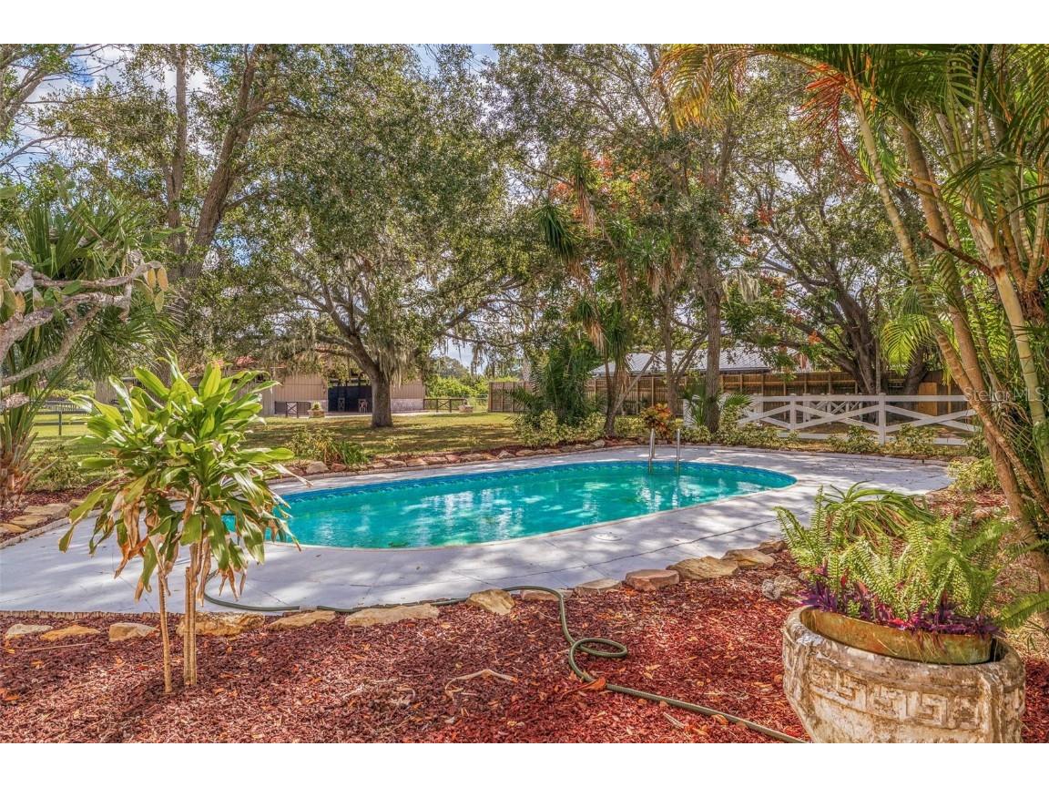 9510 36th Avenue E Palmetto FL 34221 TB8418785 image47