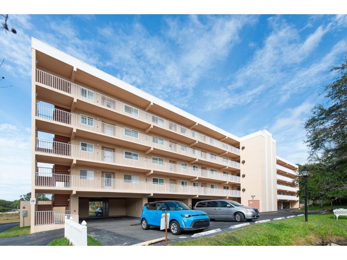 9510 Harbor Greens Way #406 Seminole FL 33776 TB8404105 image2