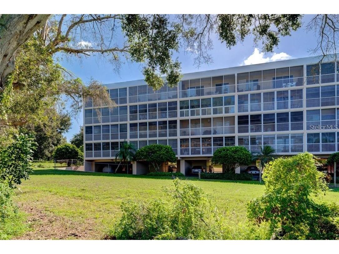 9510 Harbor Greens Way #406 Seminole FL 33776 TB8404105 image26