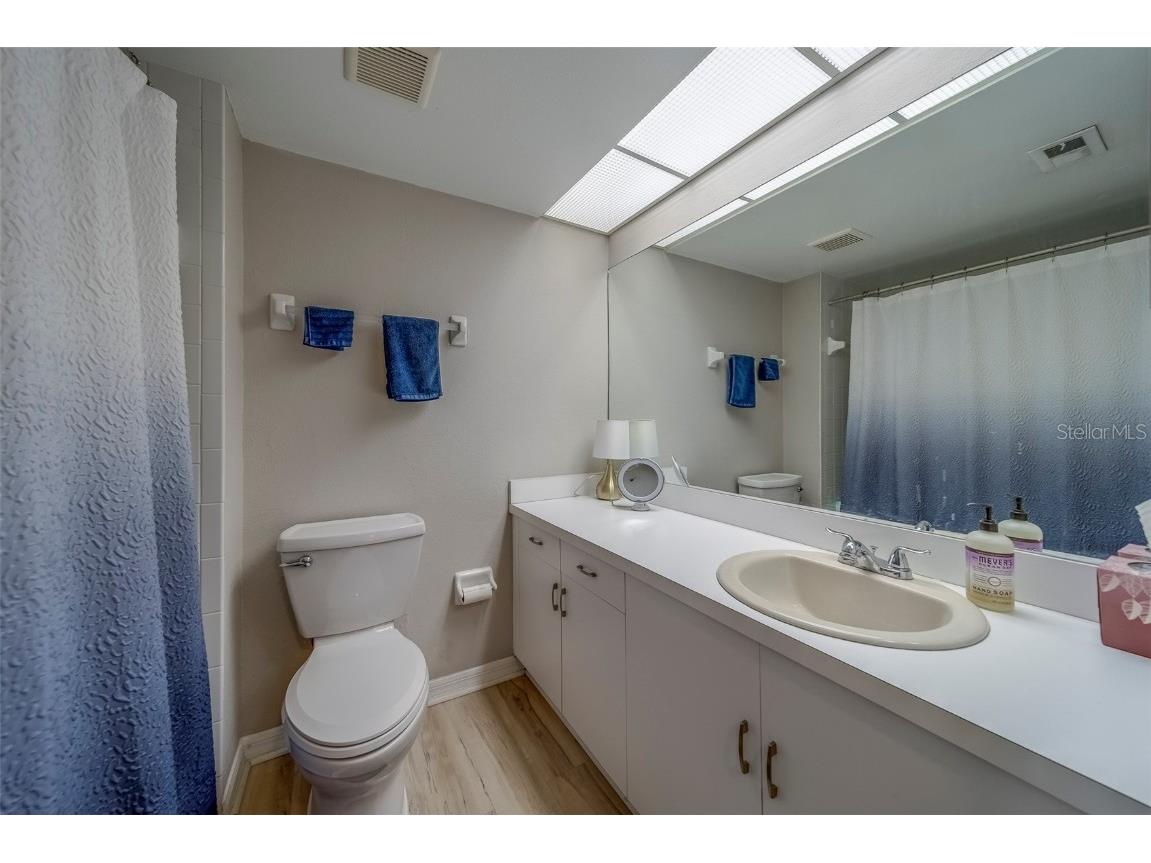 9510 Harbor Greens Way #407 Seminole FL 33776 TB8385840 image23