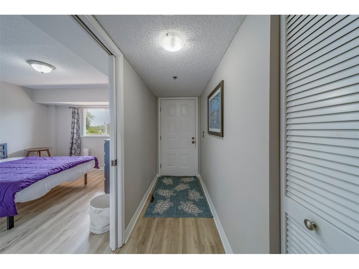 9510 Harbor Greens Way #407 Seminole FL 33776 TB8385840 image5