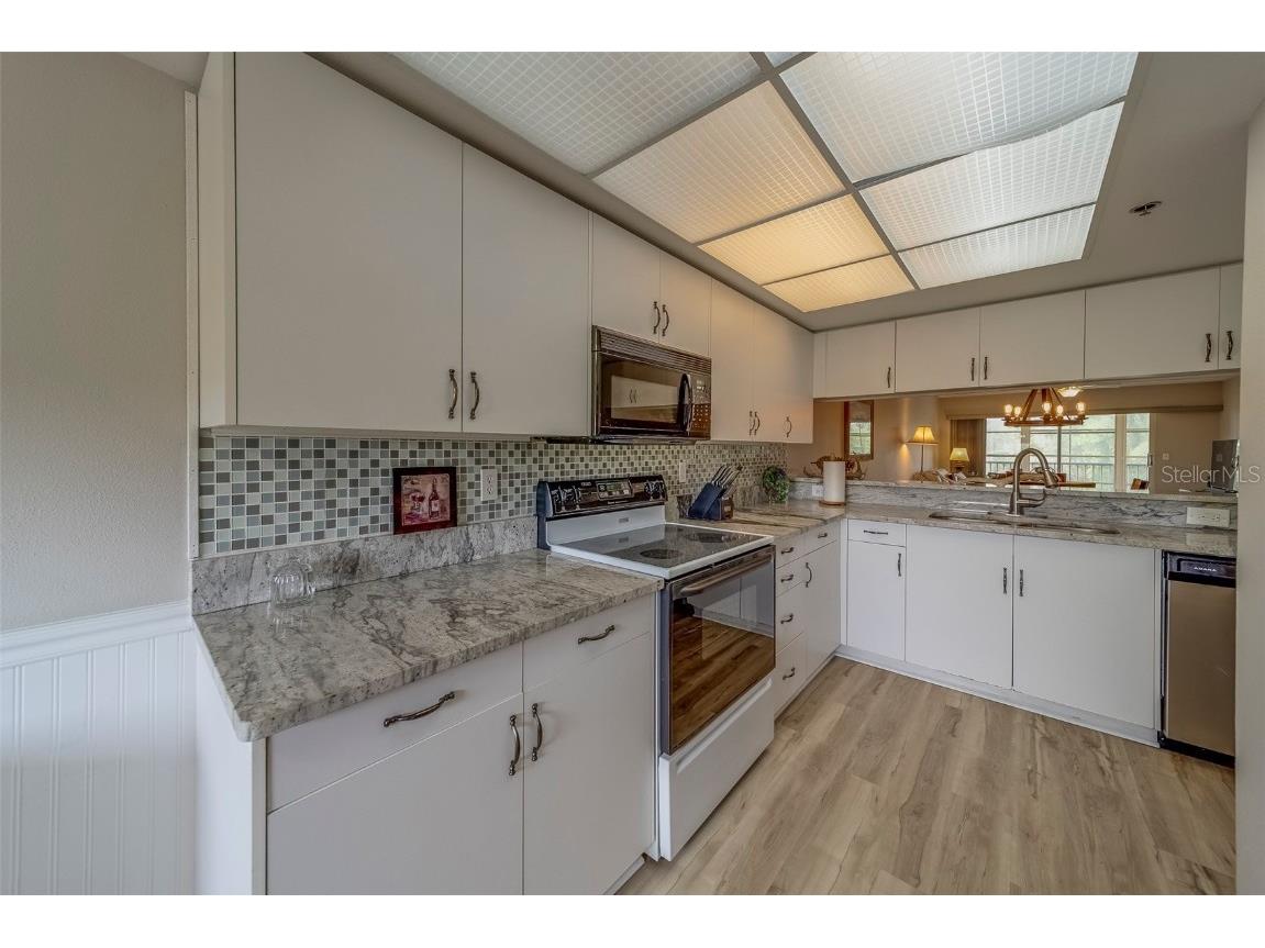 9510 Harbor Greens Way #407 Seminole FL 33776 TB8385840 image6