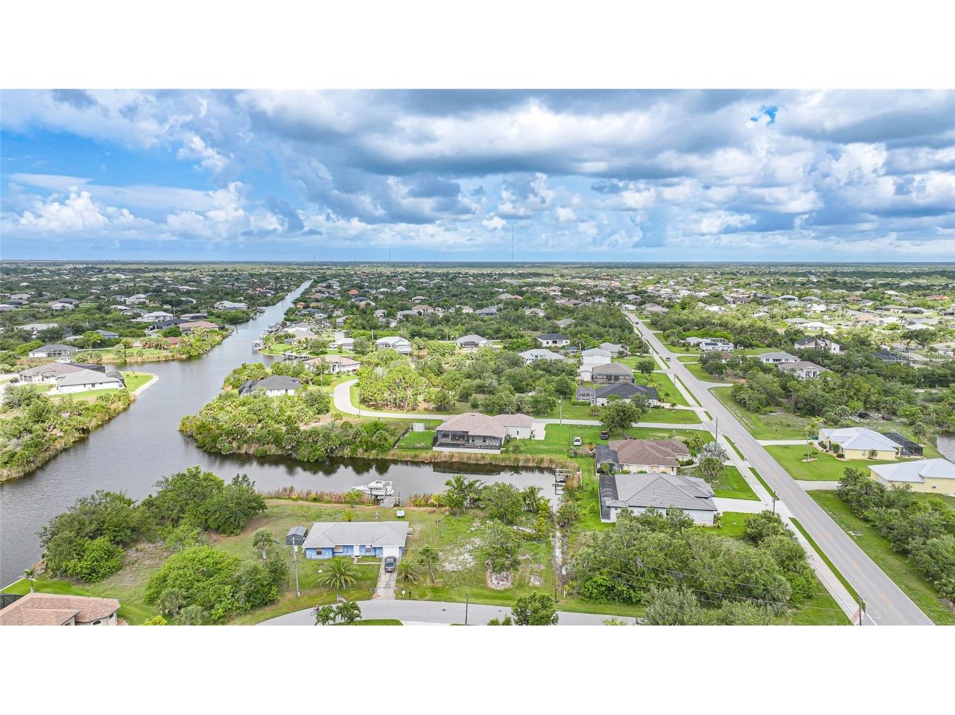 9511 Honeymoon Drive Port Charlotte FL 33981 - ARMY WATERWAY D6141879 image10