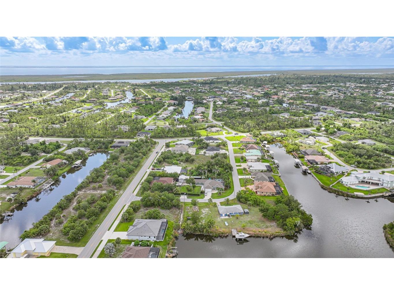 9511 Honeymoon Drive Port Charlotte FL 33981 - ARMY WATERWAY D6141879 image15