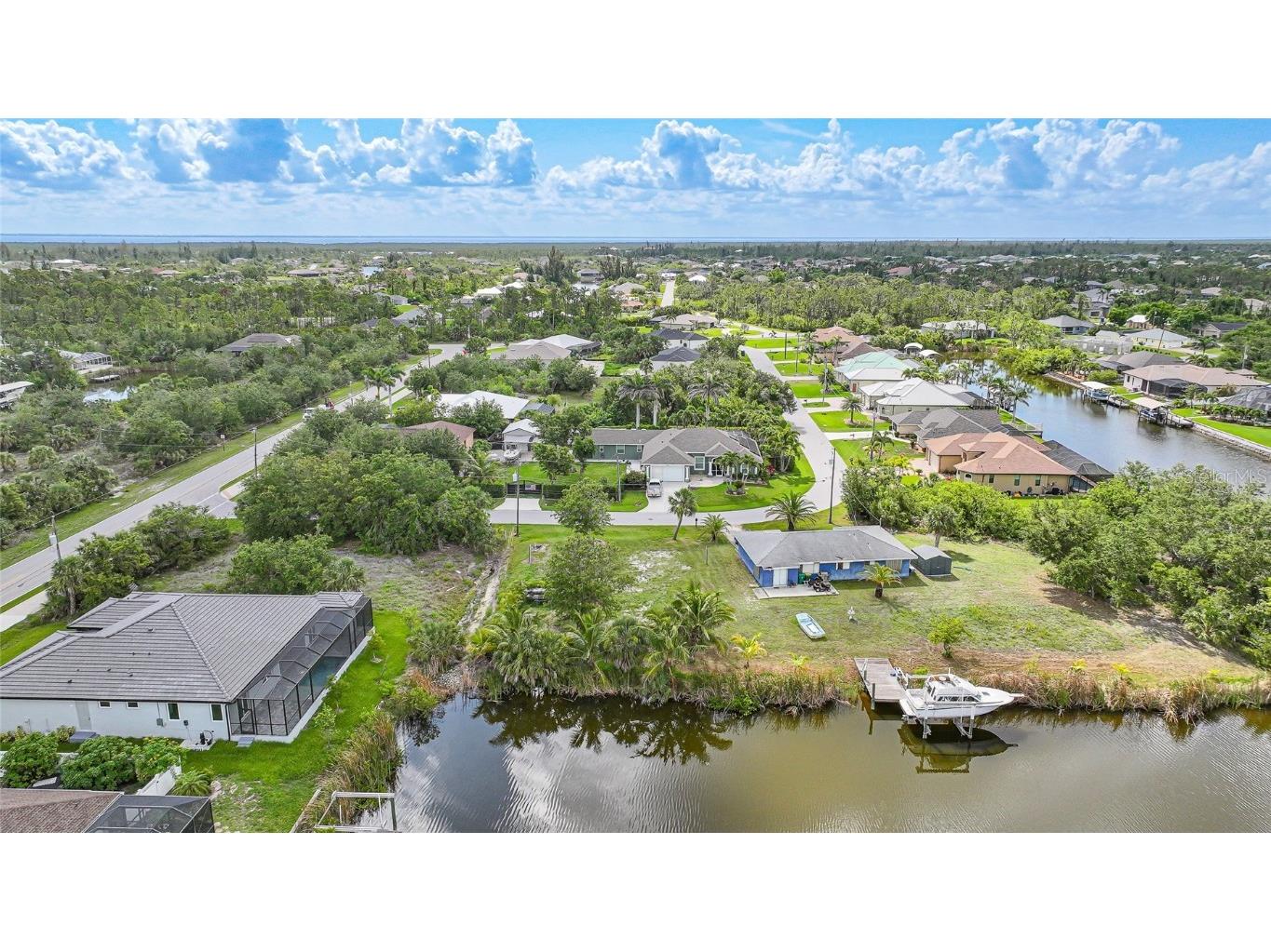 9511 Honeymoon Drive Port Charlotte FL 33981 - ARMY WATERWAY D6141879 image9