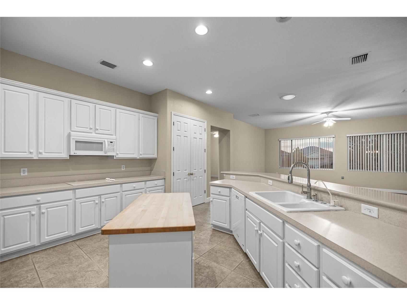 9512 SE 124th Loop Summerfield FL 34491 OM720061 image15