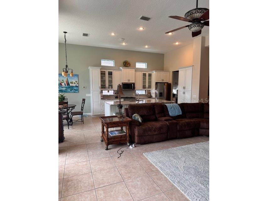 9512 Serra Court Howey In The Hills FL 34737 - HARRIS CHAIN G5109364 image5