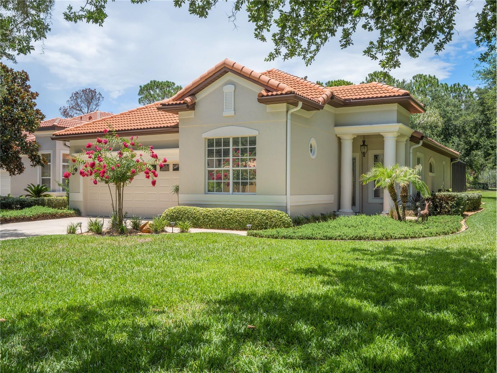9513 Serra Court Howey In The Hills FL 34737 G5114570 image1