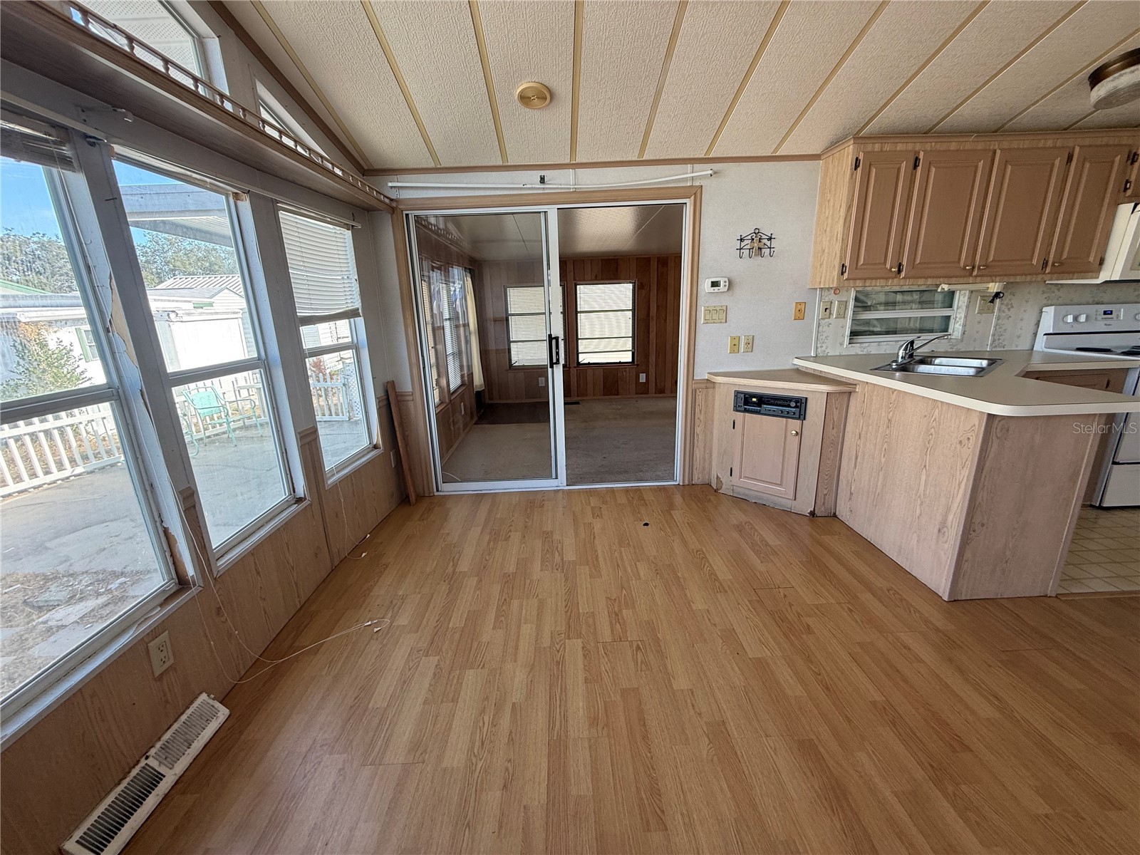 9514 Black Bear Drive Weeki Wachee FL 34613 TB8472363 image8