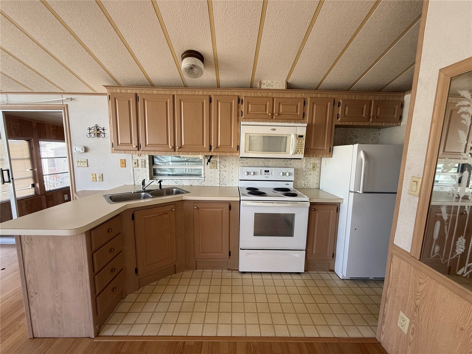 9514 Black Bear Drive Weeki Wachee FL 34613 TB8472363 image9