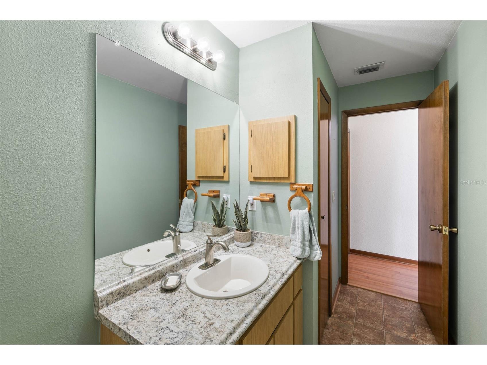 9514 Eden Avenue Hudson FL 34667 W7879796 image36