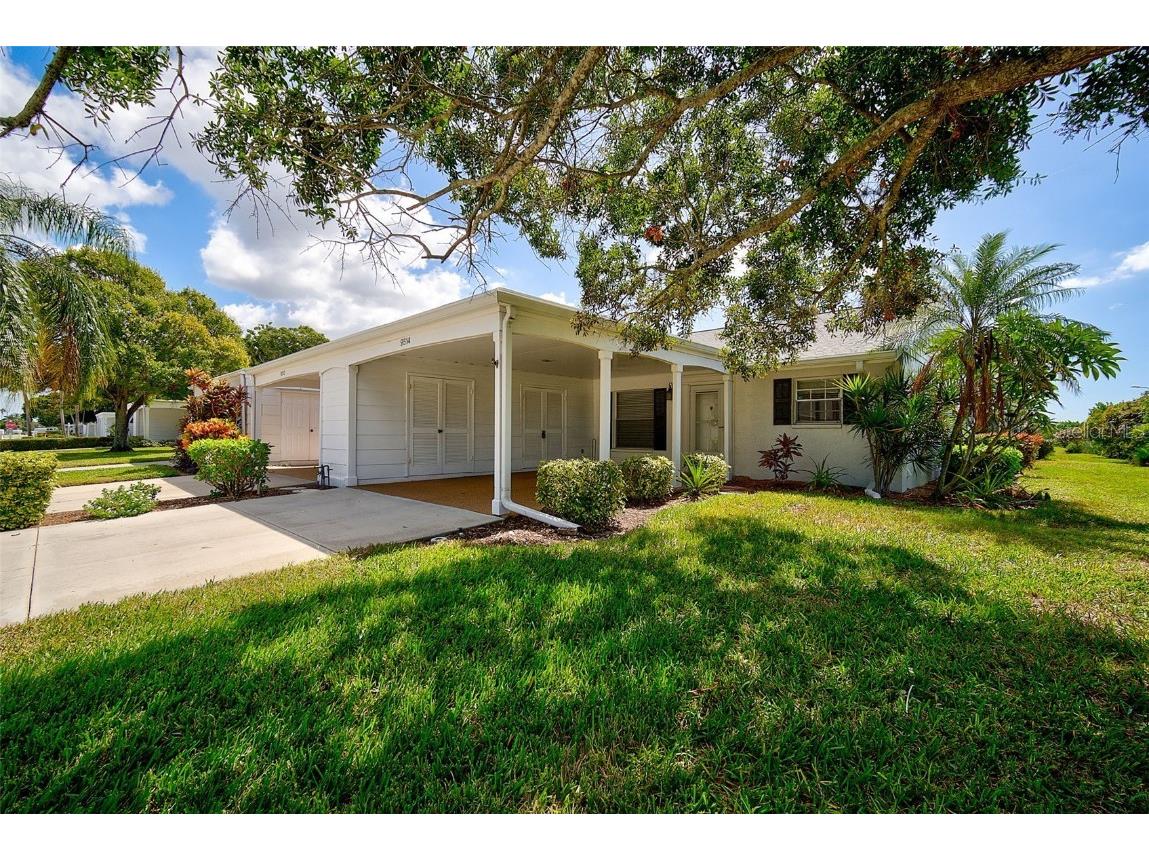 9514 Kingston Drive Bradenton FL 34210 - SARASOTA BAY A4584159 image1