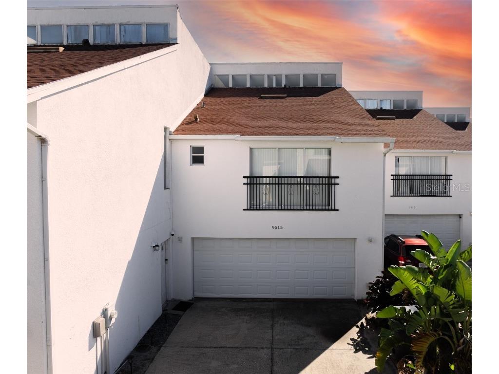 9515 Citrus Glen Place Tampa FL 33618 TB8325086 image1