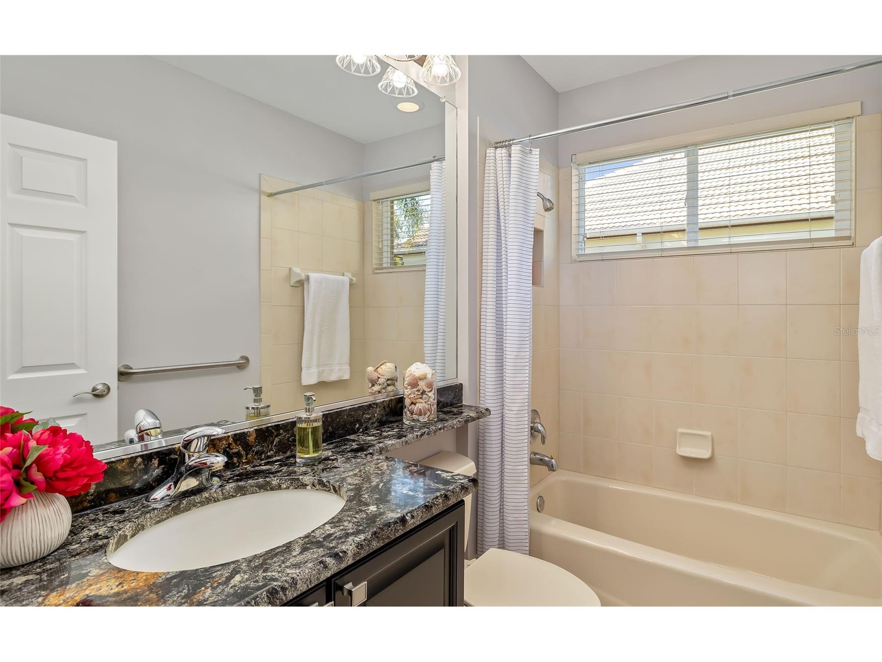 9515 Royal Calcutta Place Bradenton FL 34202 A4680940 image36