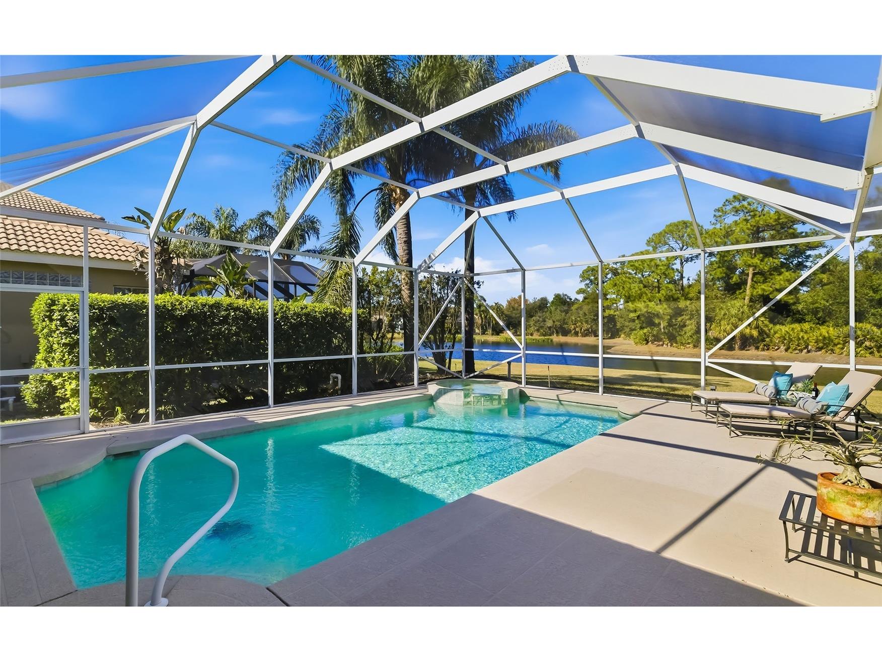 9515 Royal Calcutta Place Bradenton FL 34202 A4680940 image8