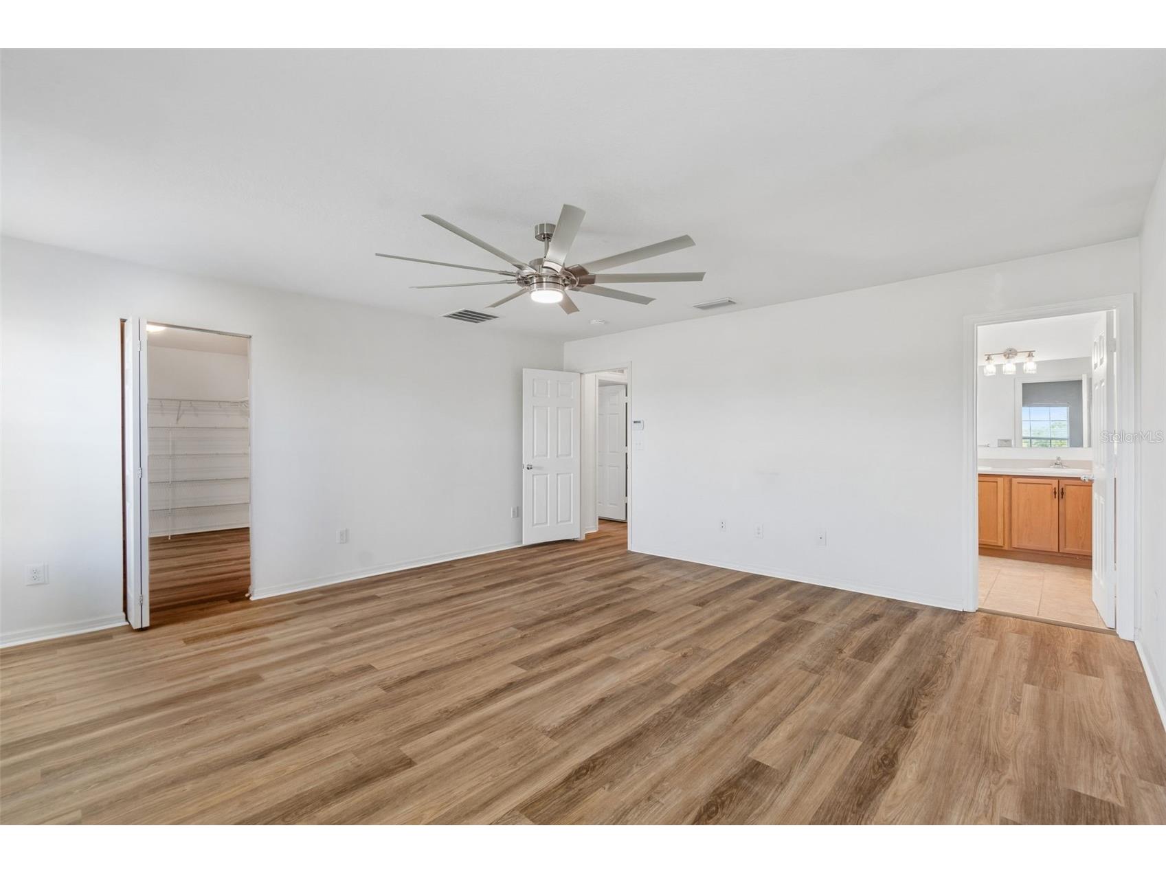 9515 Simeon Drive Land O Lakes FL 34638 TB8487207 image6