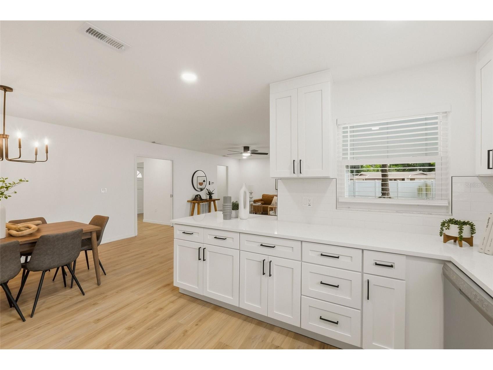 9516 Merrimoor Boulevard Seminole FL 33777 TB8497444 image11