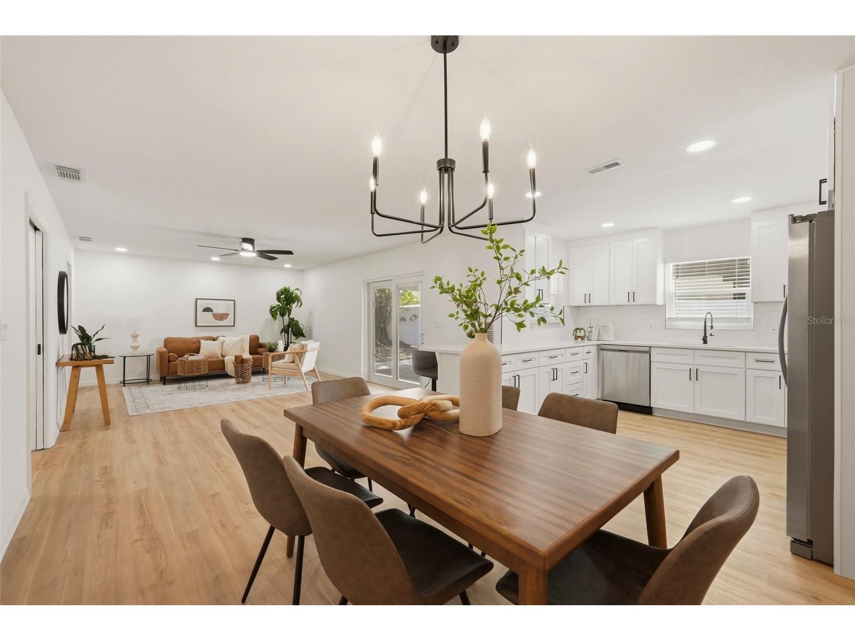 9516 Merrimoor Boulevard Seminole FL 33777 TB8497444 image12