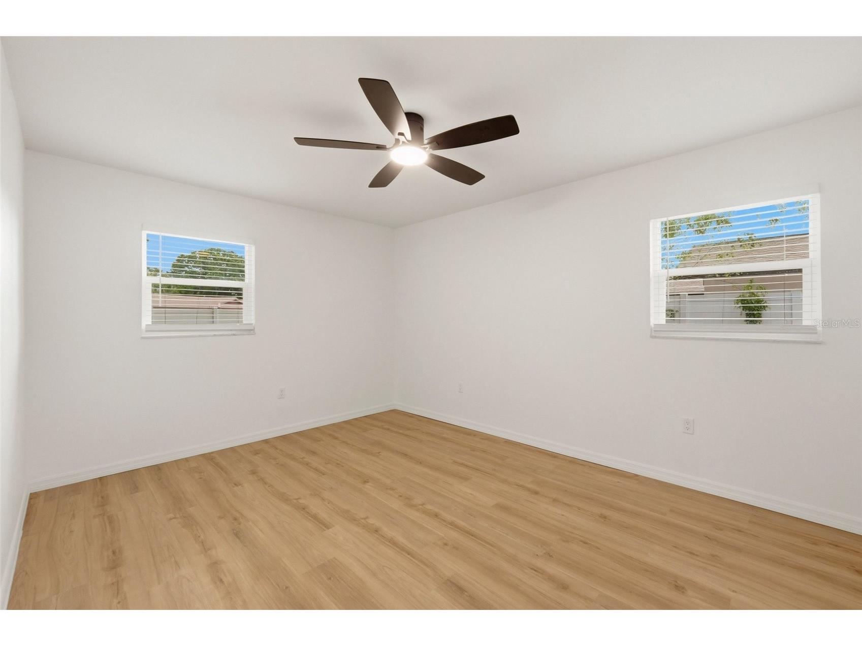 9516 Merrimoor Boulevard Seminole FL 33777 TB8497444 image23