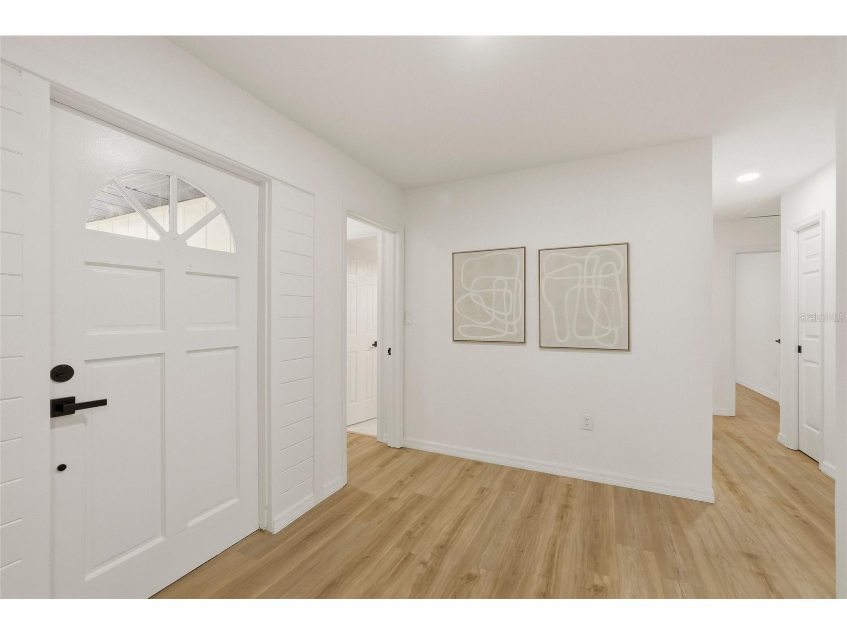 9516 Merrimoor Boulevard Seminole FL 33777 TB8497444 image3