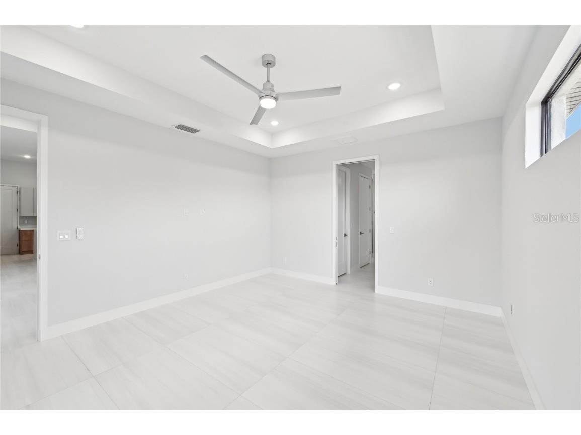 9516 President Circle Port Charlotte FL 33981 C7515863 image16