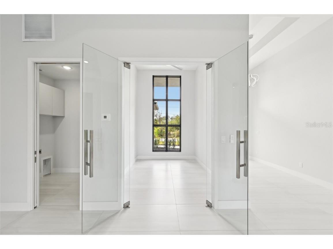 9516 President Circle Port Charlotte FL 33981 C7515863 image23