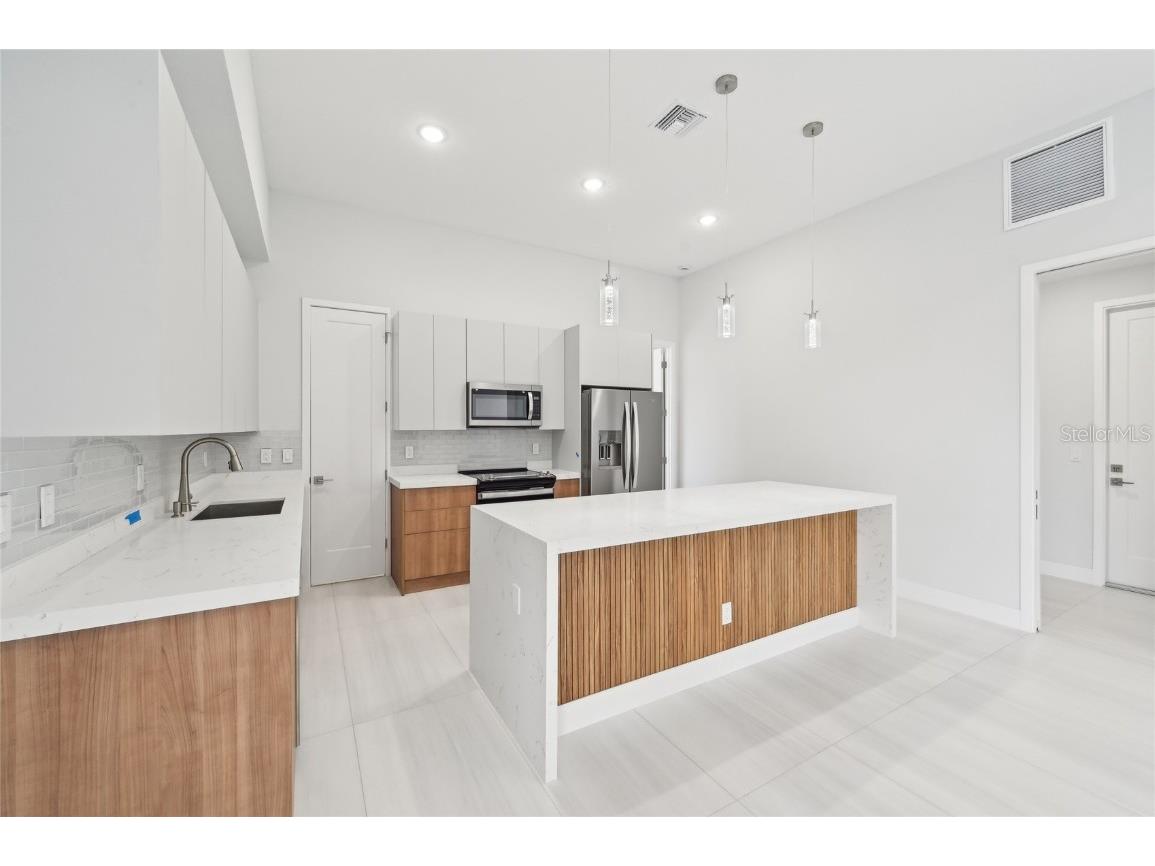 9516 President Circle Port Charlotte FL 33981 C7515863 image9