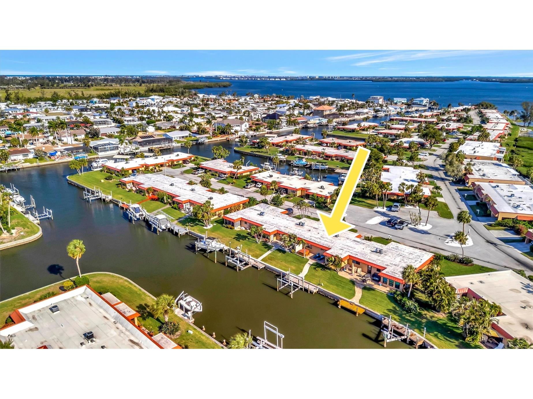 9517 Azure Cove Bradenton FL 34210 - PALMA SOLA BAY A4690939 image1