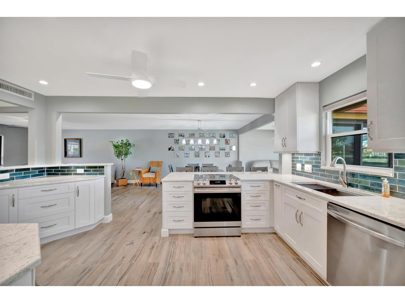 9517 Azure Cove Bradenton FL 34210 - PALMA SOLA BAY A4690939 image17